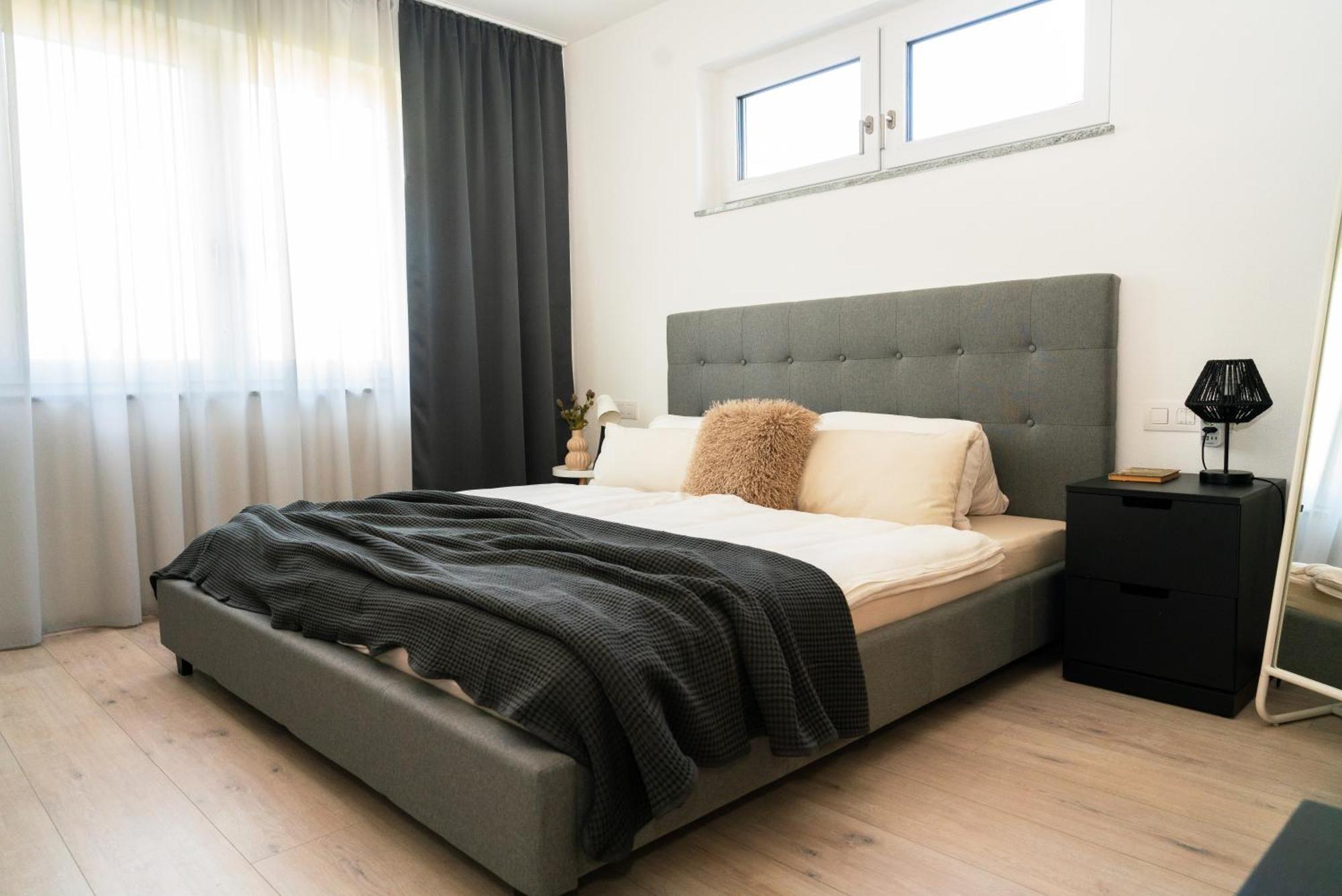 Alp Deluxe - Sauna, Kamin, Terrasse & Mehr Apartment